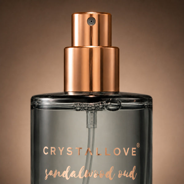 CRYSTALLOVE Sandalwood Oud & Black Obsidian mgiełka zapachowa do wnętrz 100 ml