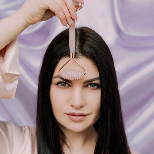 crystallove masażer do twarzy 3D karbowany - kwarc różowy