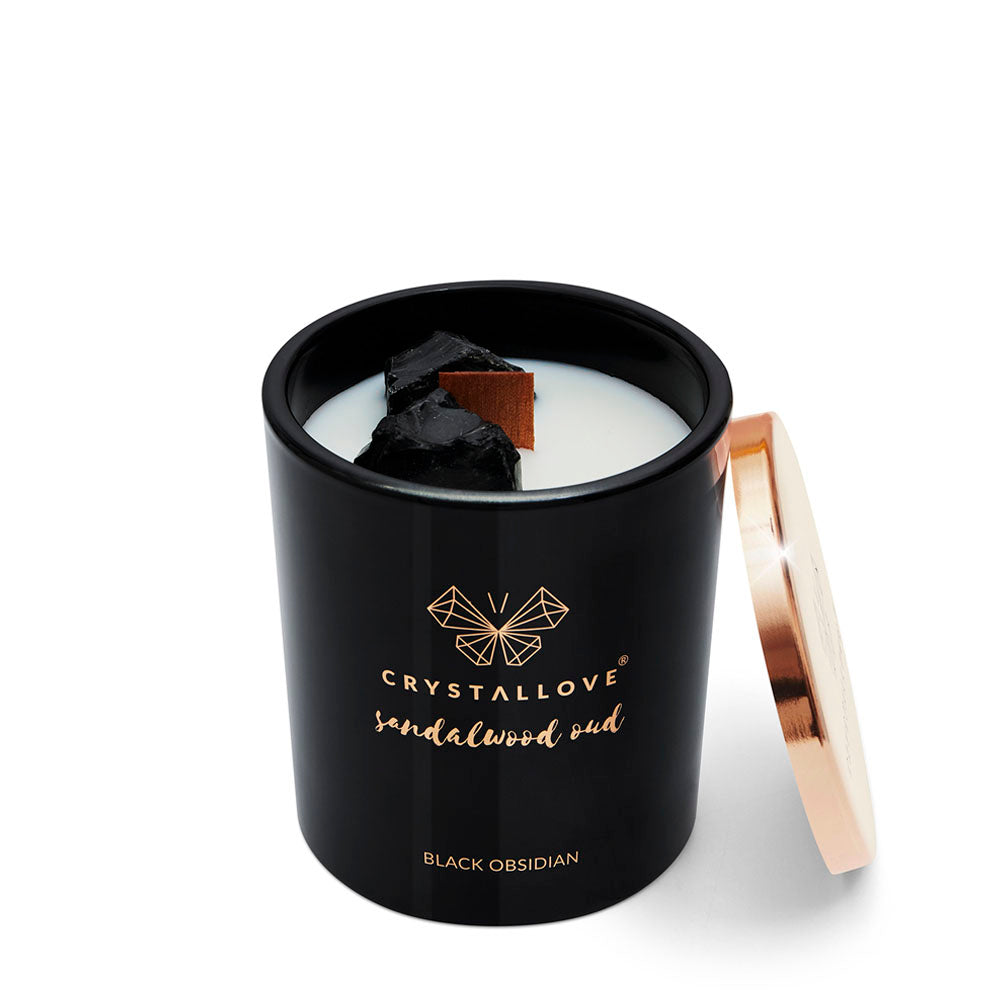 CRYSTALLOVE Świeca sojowa z czarnym obsydianem - drzewo sandałowe oud 400g