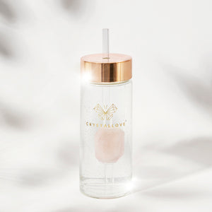 crystallove szklana butelka na wodę z kwarcem różowym i słomką - water bottle