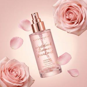 Różana mgiełka do twarzy CRYSTALLOVE Rose Quartz Shimmer Facial Mist z hydrolatem różanym, kwasem hialuronowym i bisabololem