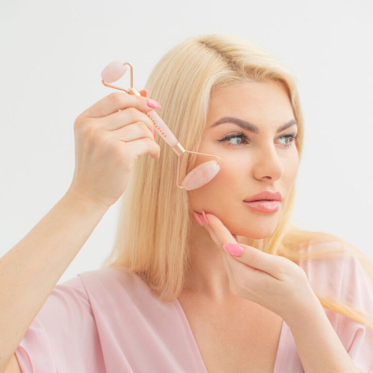 CRYSTALLOVE masażery i płytki gua sha z kamieni naturalnych