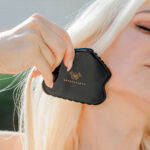 crystallove contour gua sha - masażer gua sha z obsydianu