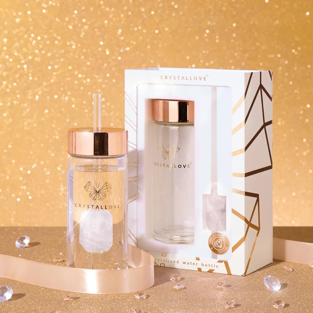 szklana butelka na wodę z kryształem górskim i słomką CRYSTALLOVE