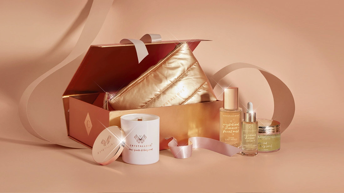 The Glow Ritual CRYSTALLOVE – zestaw prezentowy dla niej z kryształem górskim